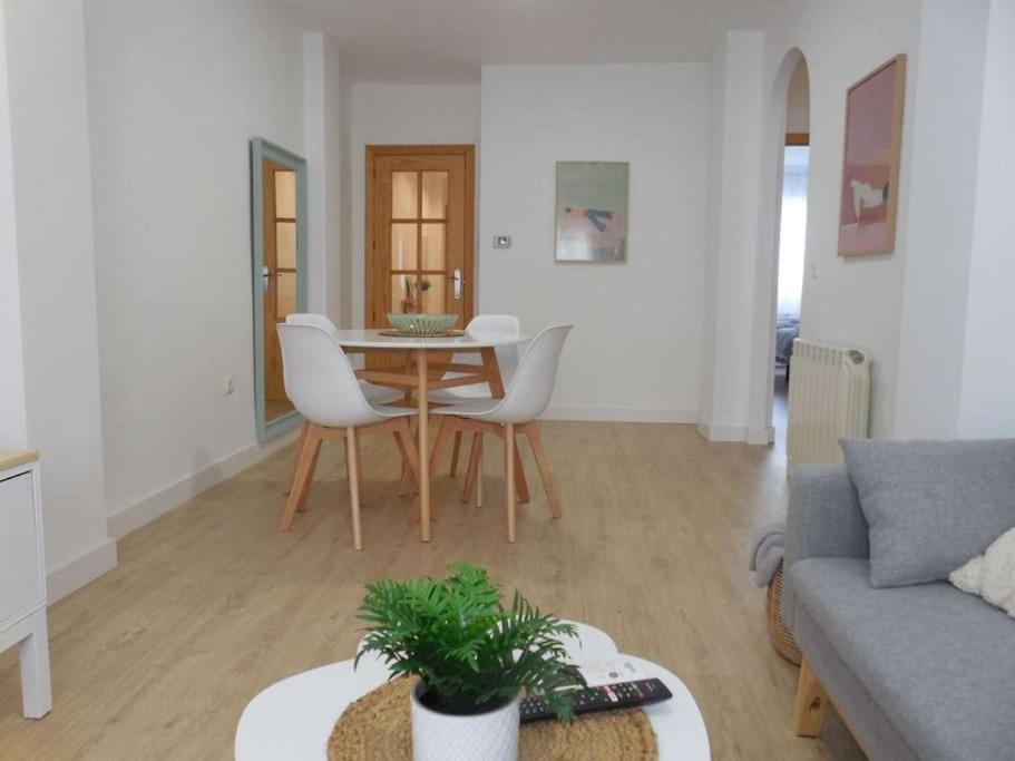 Precioso Piso De 2 Habitaciones Армилья Экстерьер фото