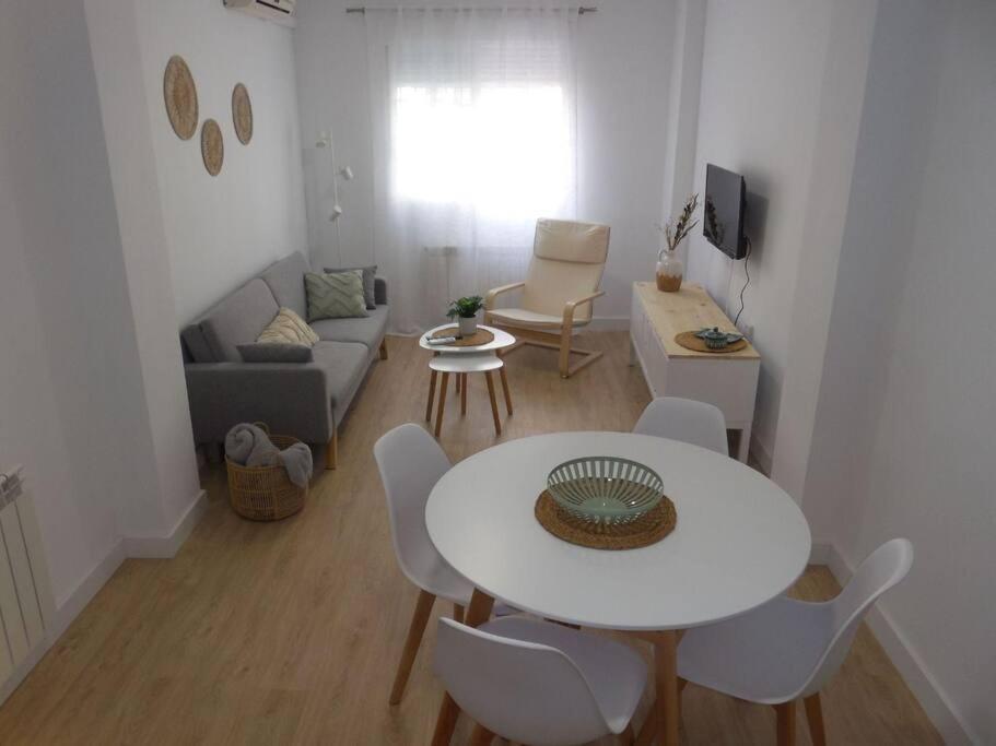 Precioso Piso De 2 Habitaciones Армилья Экстерьер фото