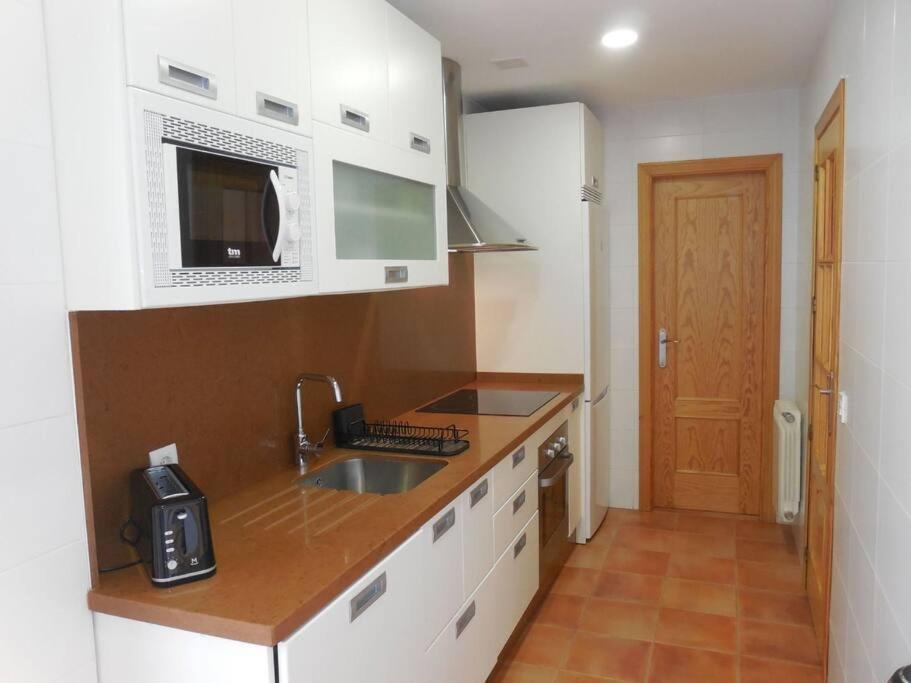 Precioso Piso De 2 Habitaciones Армилья Экстерьер фото