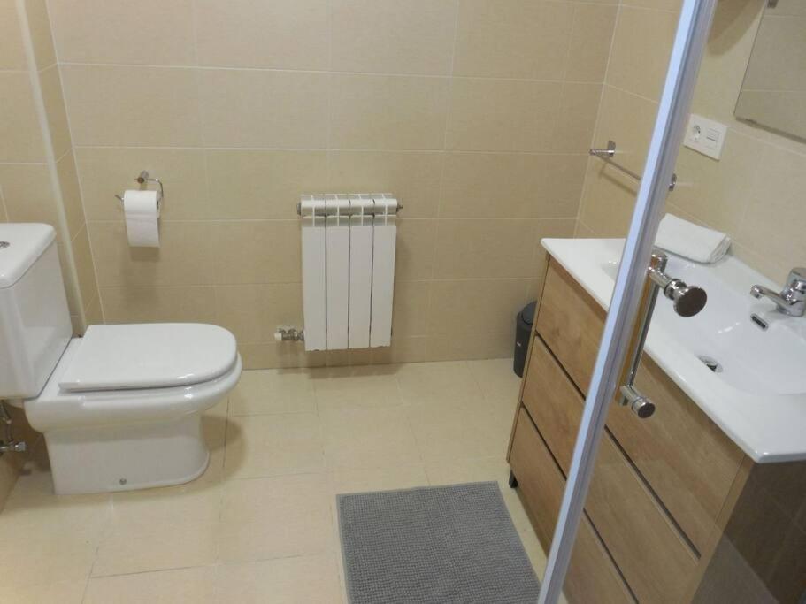 Precioso Piso De 2 Habitaciones Армилья Экстерьер фото